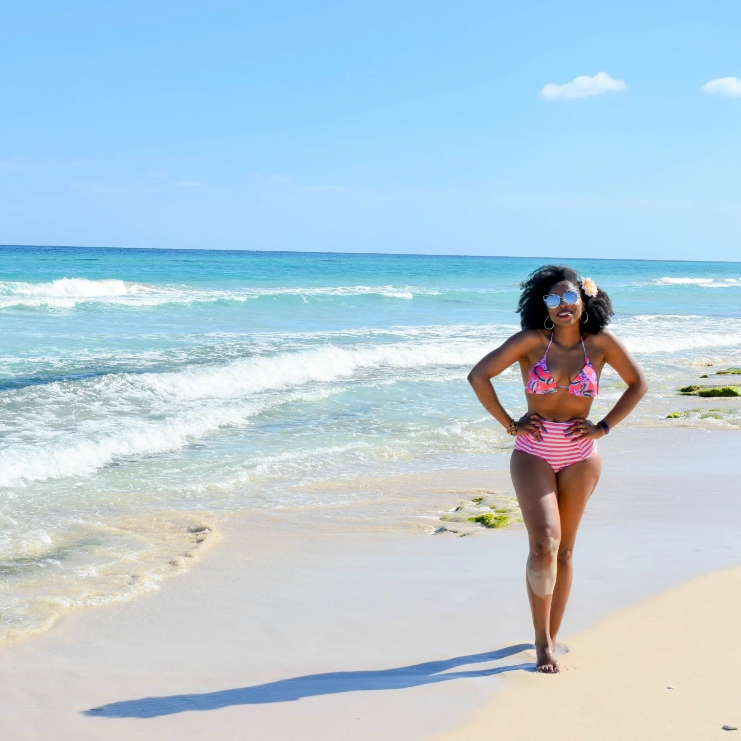 Why every girl should have high waisted bikini bottoms Enma I